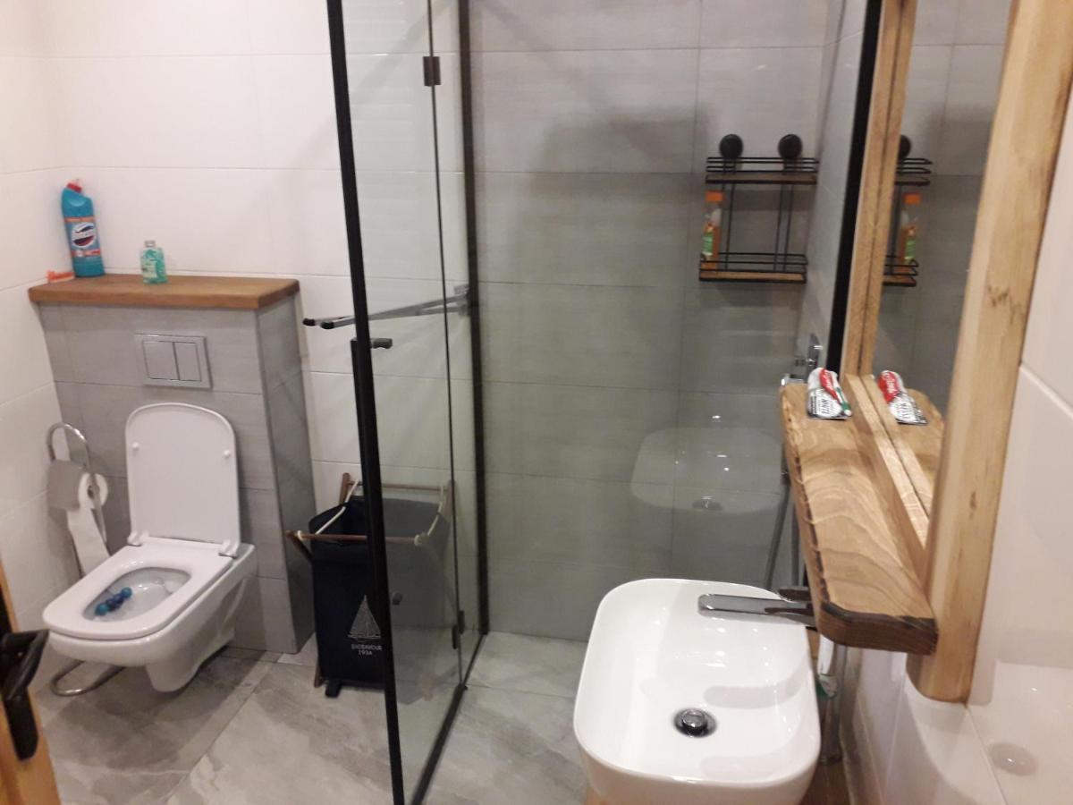 Jaskowa Chata Bieszczady Apartament Z Basenem Baligród Eksteriør bilde