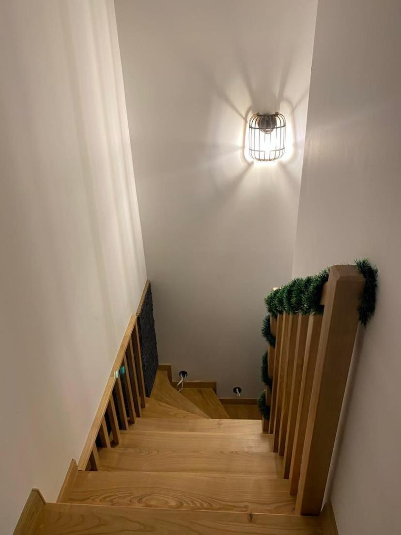 Jaskowa Chata Bieszczady Apartament Z Basenem Baligród Eksteriør bilde